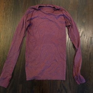 Lululemon burgundy running top